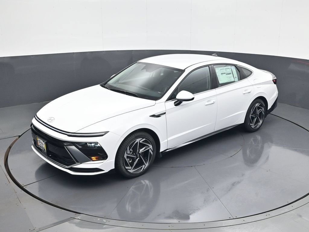 New 2026 Hyundai Sonata SEL FWD image 13