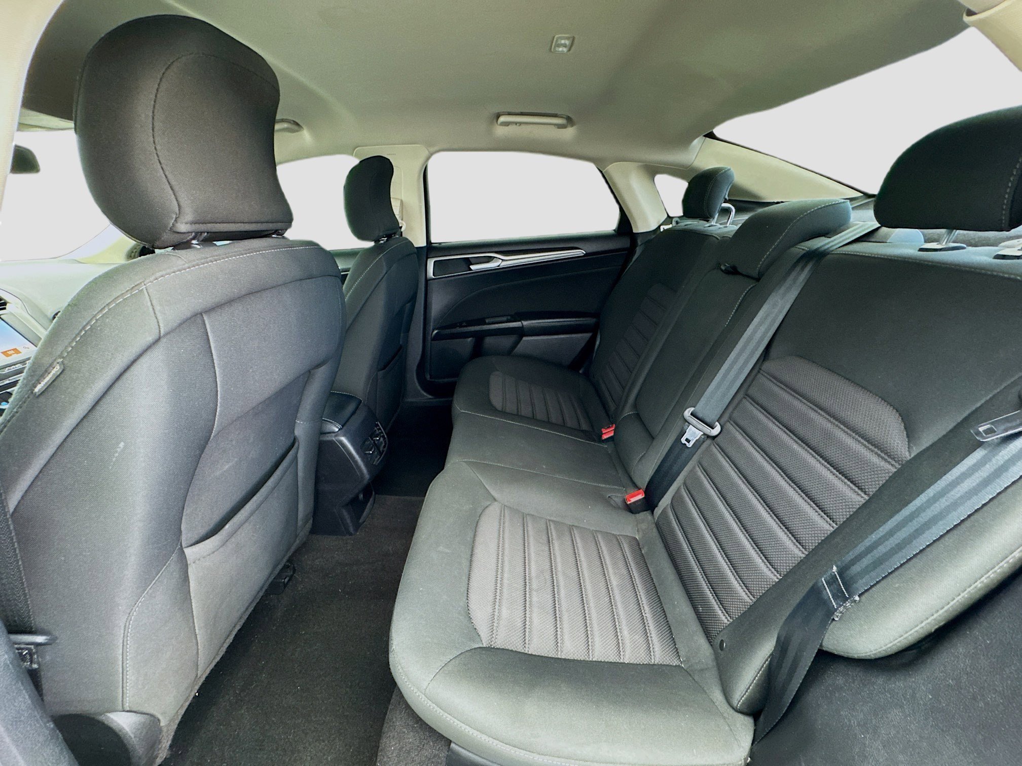 Used 2019 Ford Fusion SE image 15