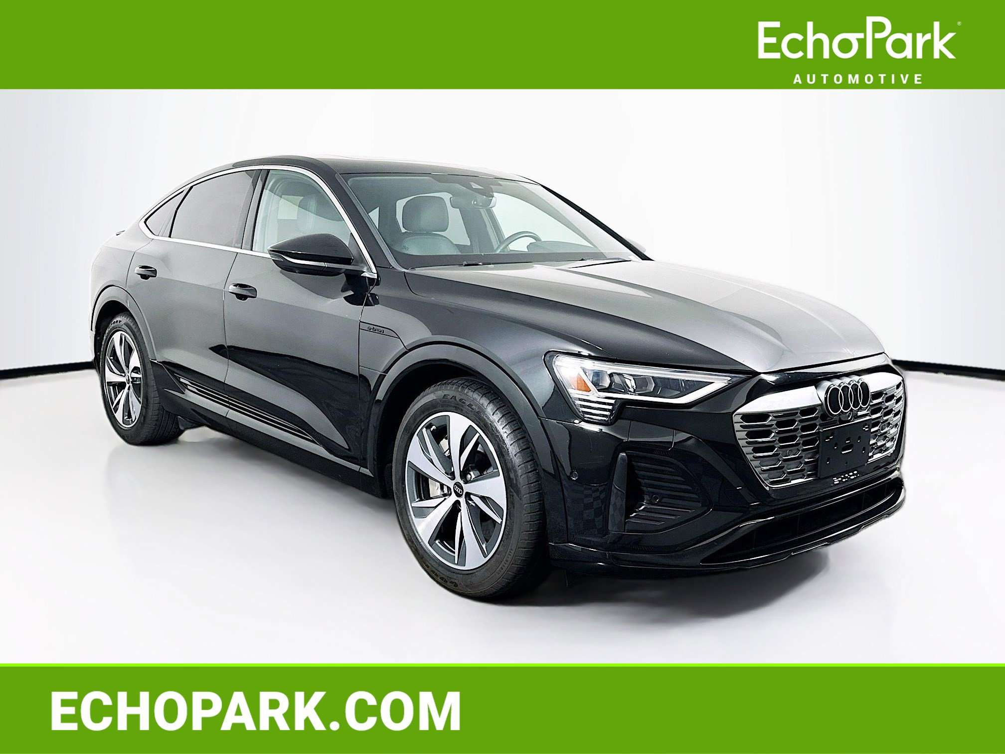 Used 2024 Audi Q8 e-tron Premium Plus w/ Premium Plus Package image 1