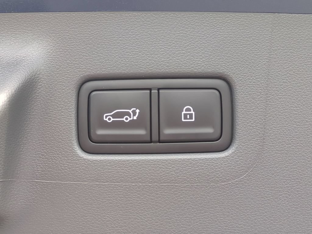 New 2027 Hyundai Santa Fe SEL FWD image 15