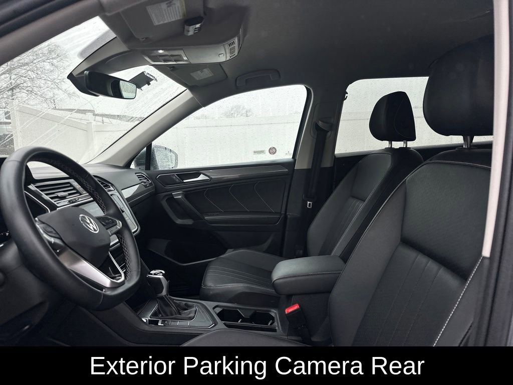 Used 2024 Volkswagen Tiguan SE image 11