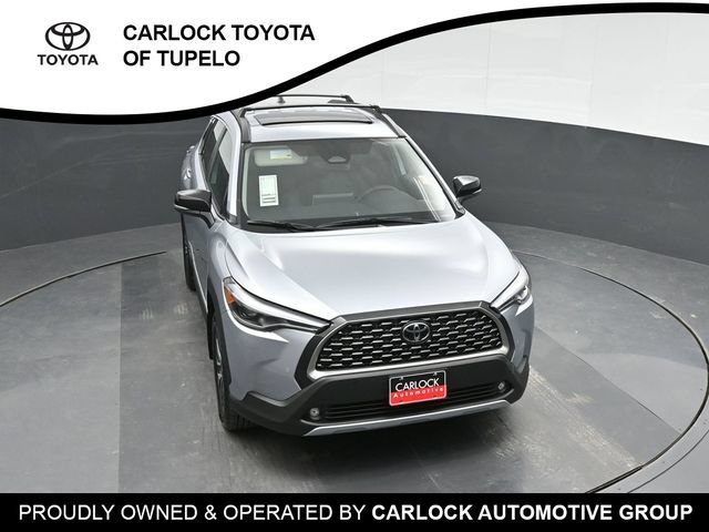 Used 2025 Toyota Corolla Cross XLE w/ Convenience Package AWD/4WD image 37