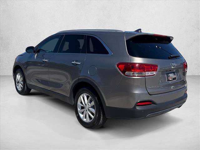 Used 2017 Kia Sorento FWD w/ LX Convenience Package image 8