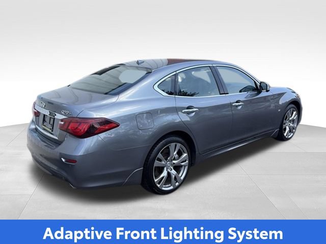 Used 2017 INFINITI Q70 3.7 w/ Technology Package AWD/4WD image 29