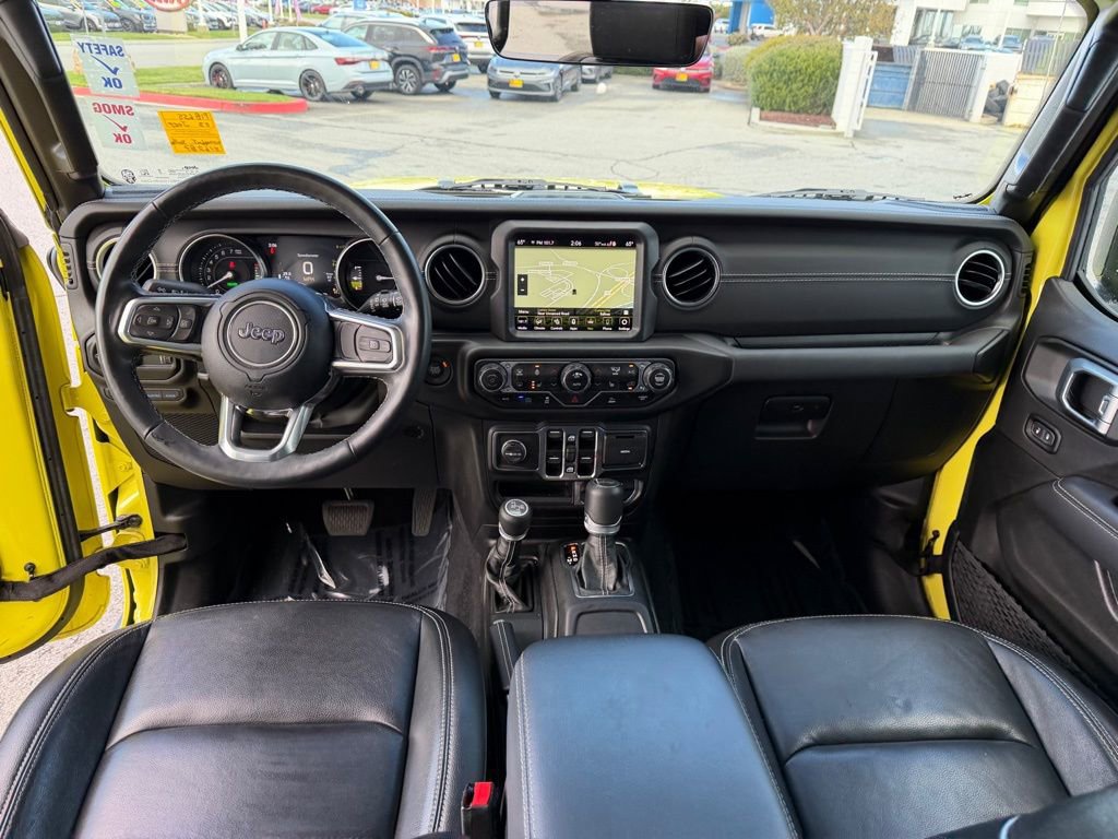 Used 2023 Jeep Wrangler Unlimited Sahara w/ Cold Weather Group image 13