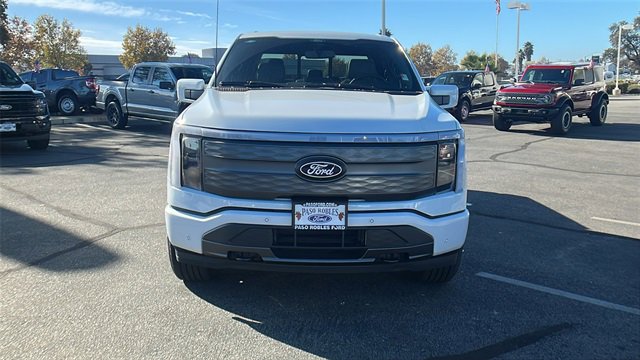 New 2025 Ford F150 Lightning Lariat image 8