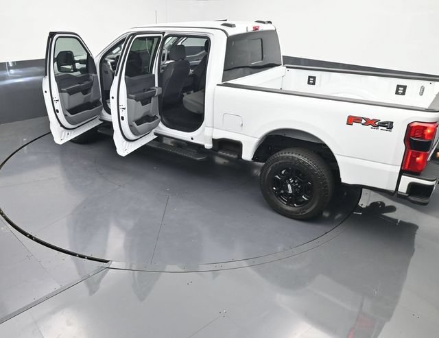 Used 2024 Ford F250 XL w/ STX Appearance Package AWD/4WD image 42