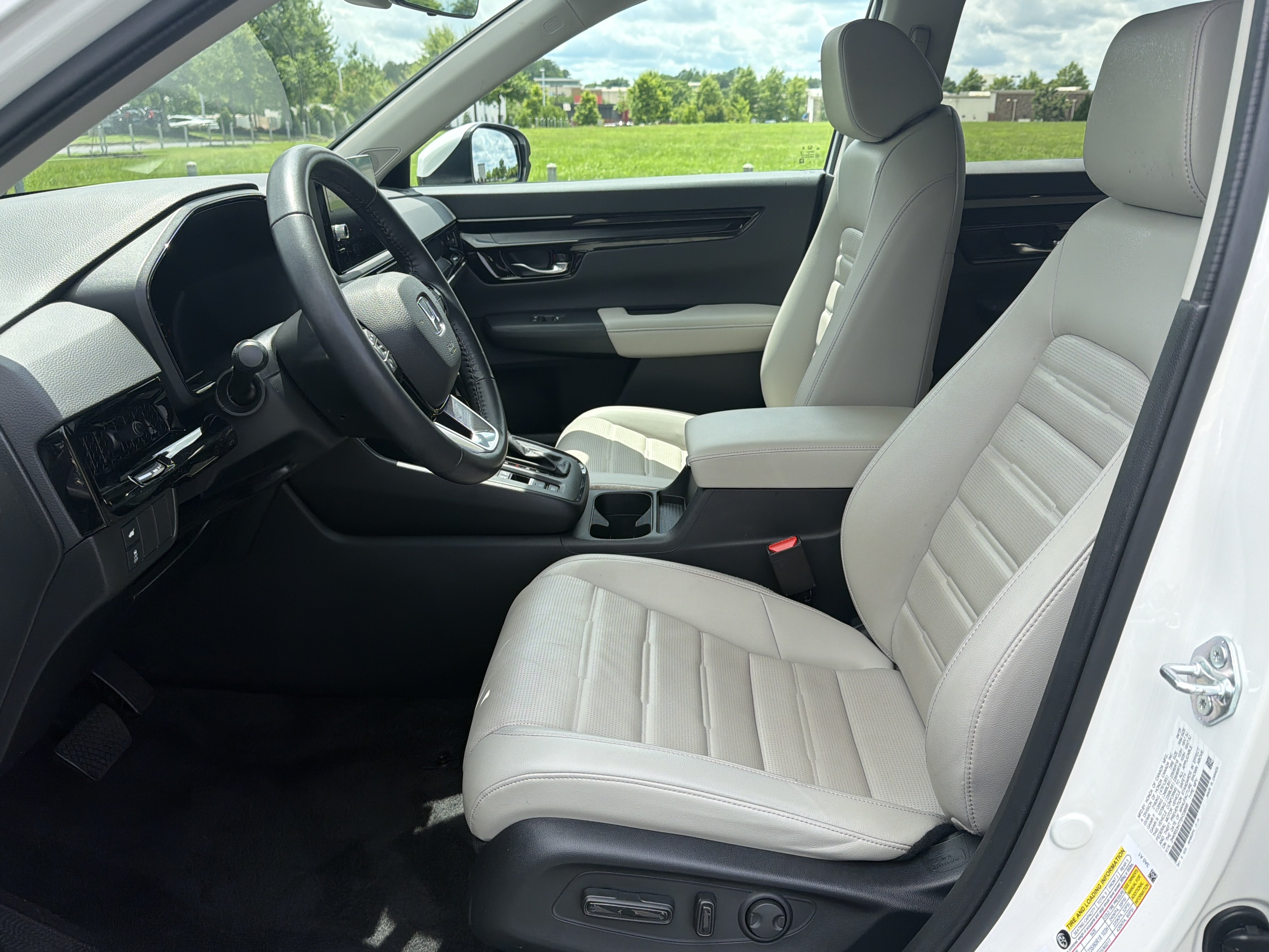 Certified 2025 Honda CR-V EX-L image 24
