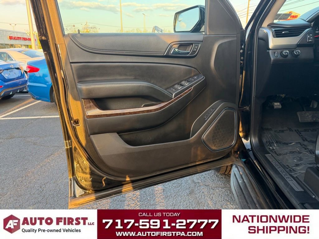 Used 2019 Chevrolet Suburban LT AWD/4WD image 9