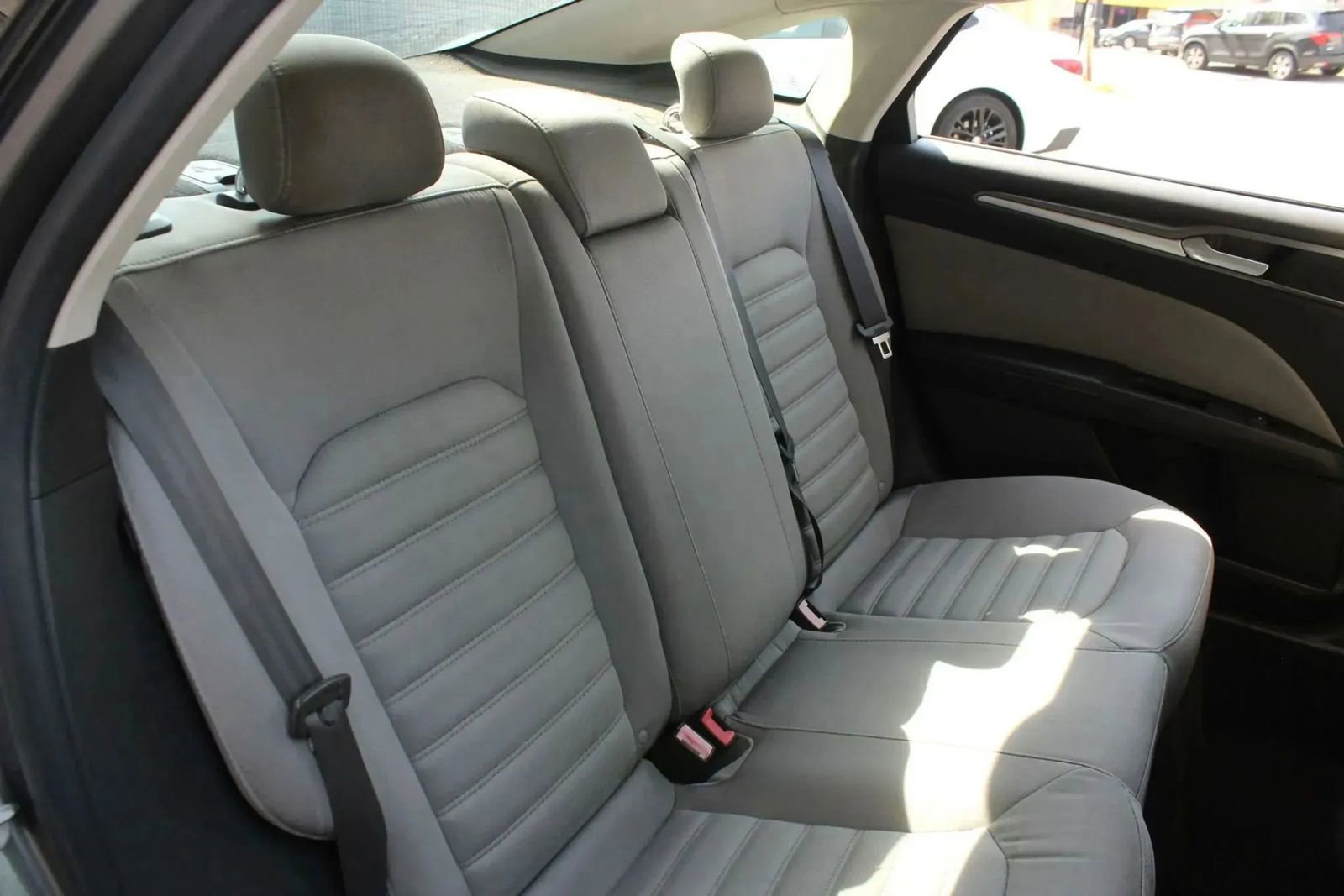 Used 2014 Ford Fusion S FWD image 17