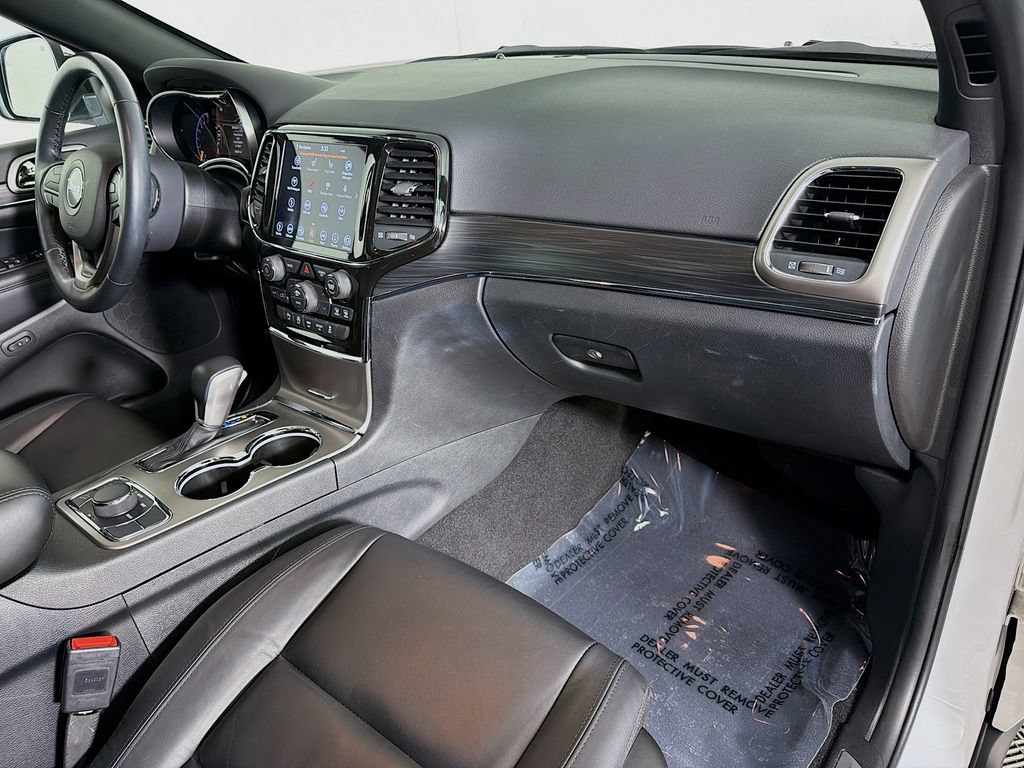Used 2021 Jeep Grand Cherokee Limited AWD/4WD image 29