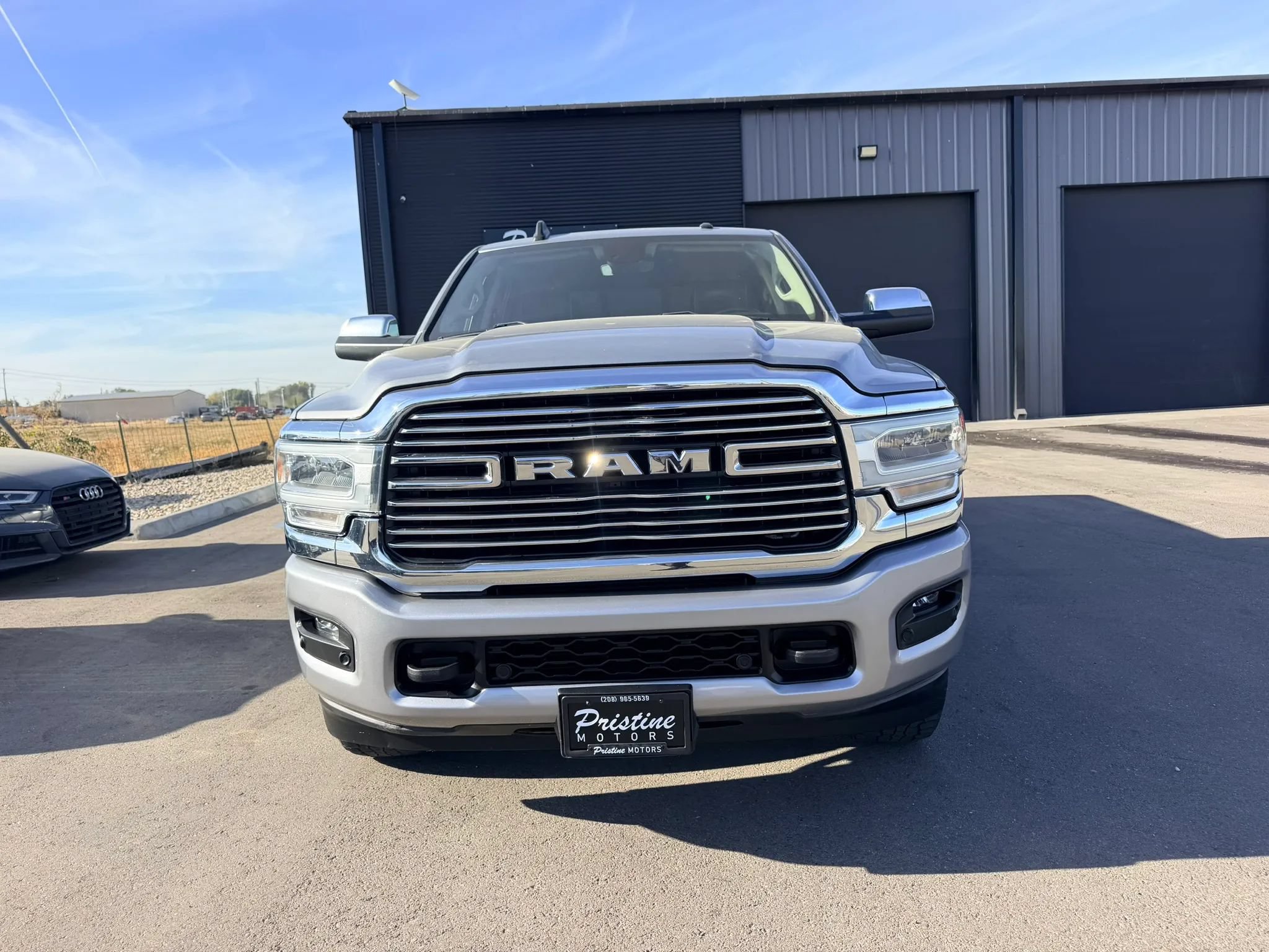 Used 2021 RAM 2500 Laramie w/ Body Color Bumper Group AWD/4WD image 2