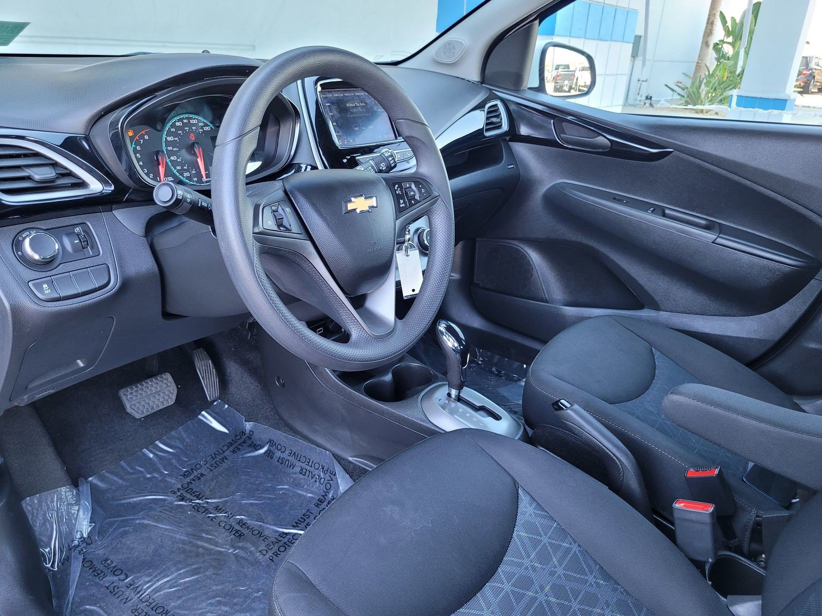 Used 2022 Chevrolet Spark LT FWD image 9