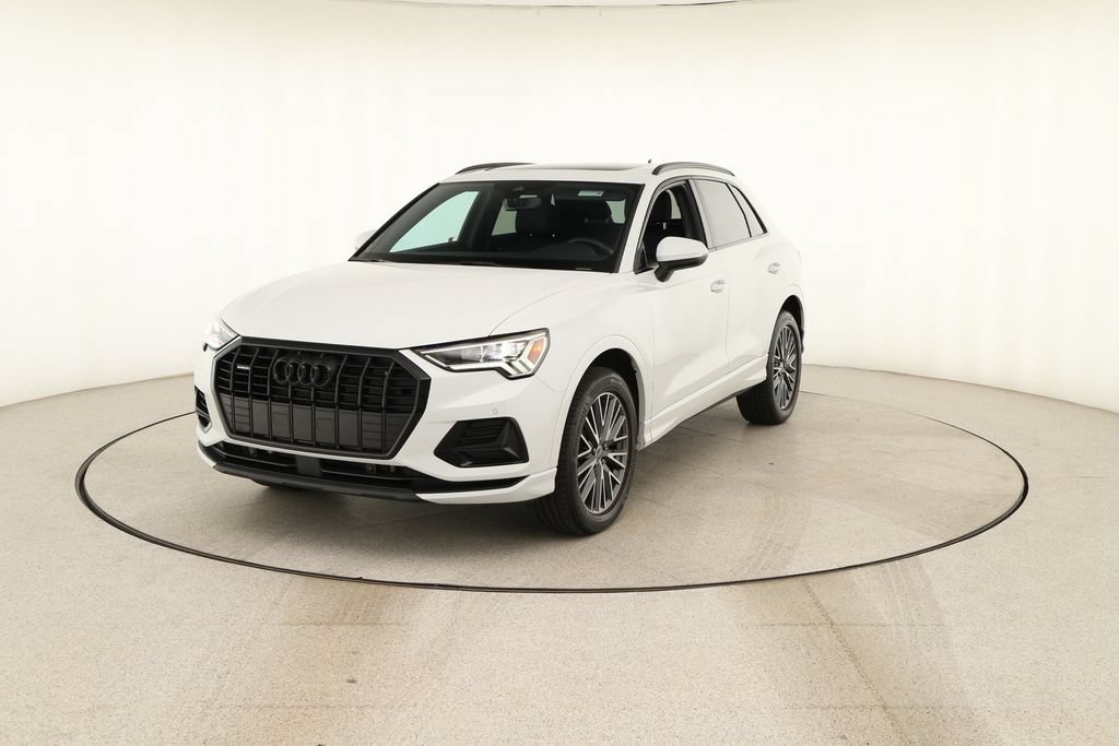 Certified 2023 Audi Q3 2.0T Premium w/ Convenience Package AWD/4WD image 12