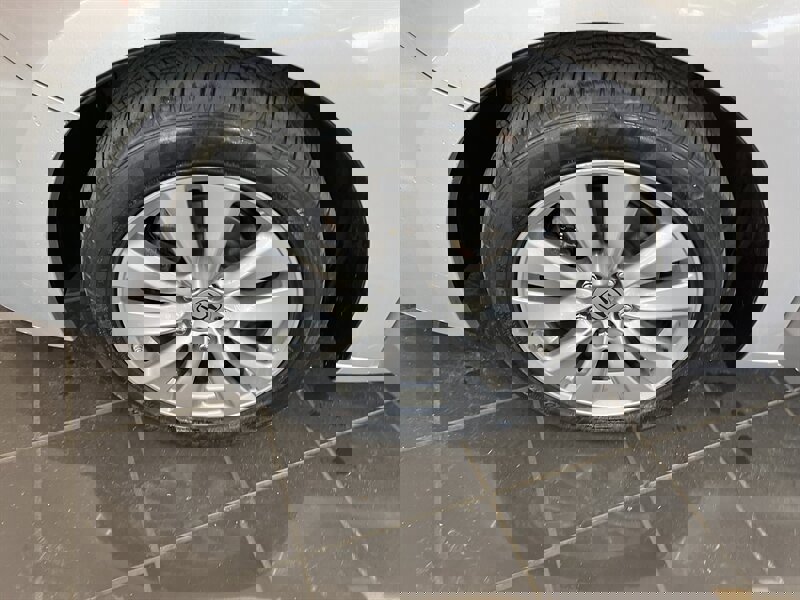 Used 2012 Honda Accord EX-L image 32