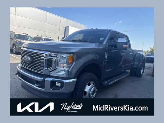 Used 2022 Ford F350 XLT w/ XLT Premium Package AWD/4WD image 1