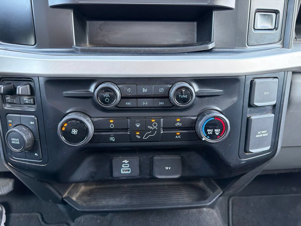 Used 2024 Ford F350 XLT AWD/4WD image 19