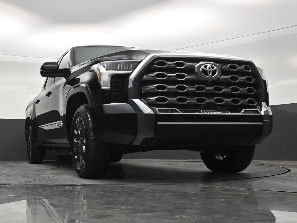 Used 2025 Toyota Tundra Platinum AWD/4WD image 26