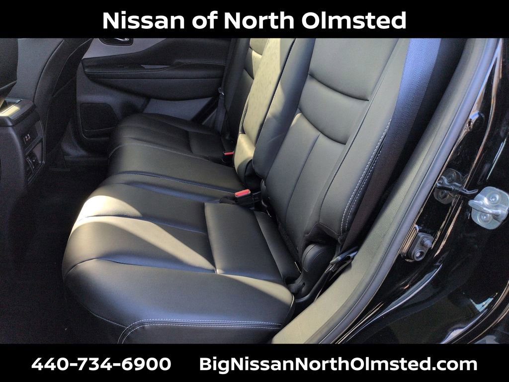 Certified 2024 Nissan Murano SV image 22