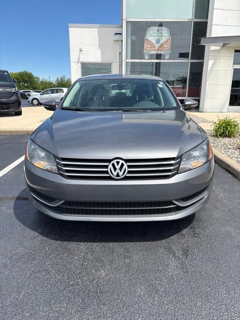 Used 2012 Volkswagen Passat 2.5 SE FWD image 2