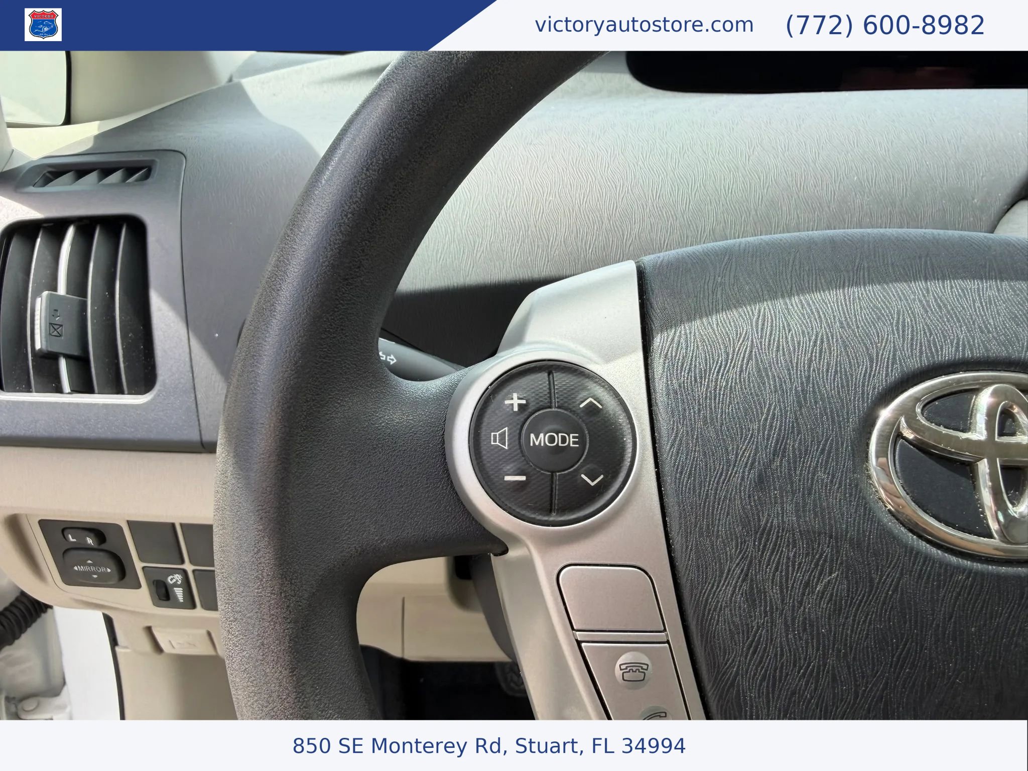 Used 2014 Toyota Prius Two FWD image 20