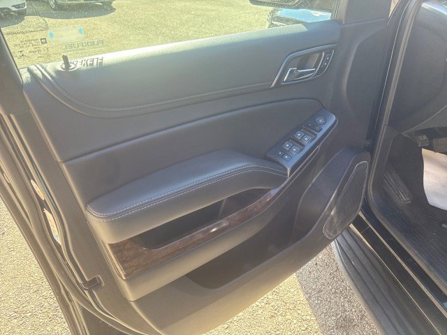Used 2018 Chevrolet Suburban LS image 10