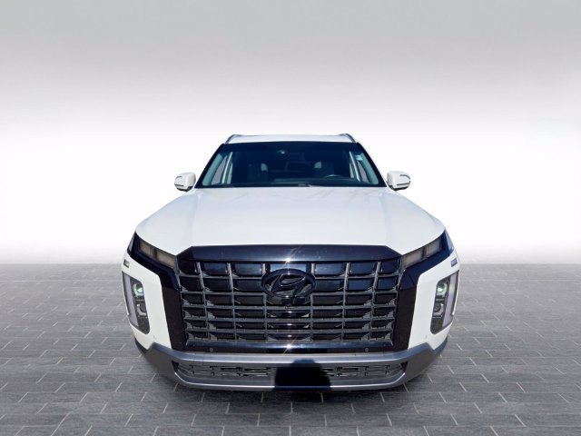 Used 2023 Hyundai Palisade SEL w/ Premium Package AWD/4WD image 2
