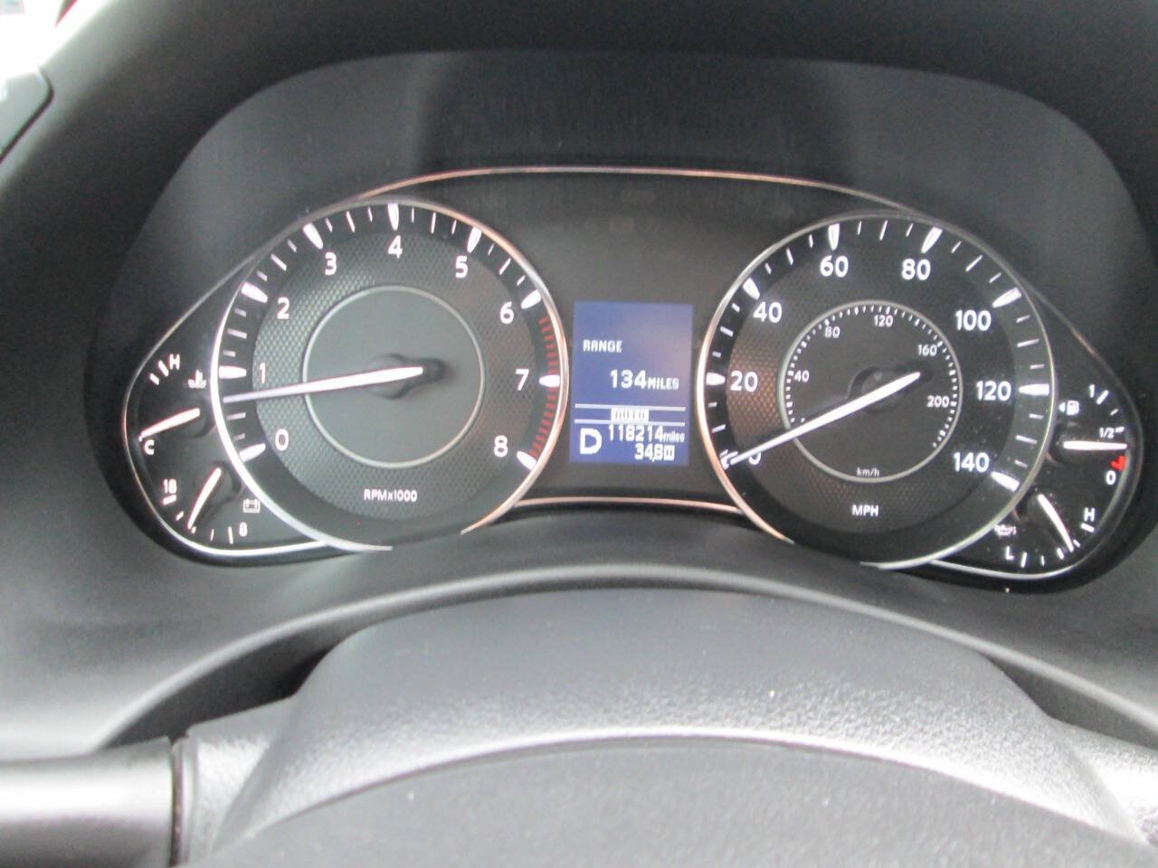 Used 2018 Nissan Armada SL w/ Moonroof Package AWD/4WD image 4