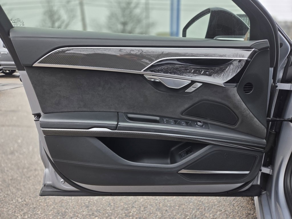 Used 2020 Audi S8 L w/ Full Leather Package image 13