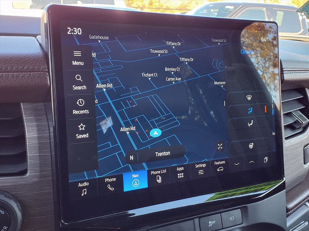 Used 2023 Ford Expedition Limited image 8