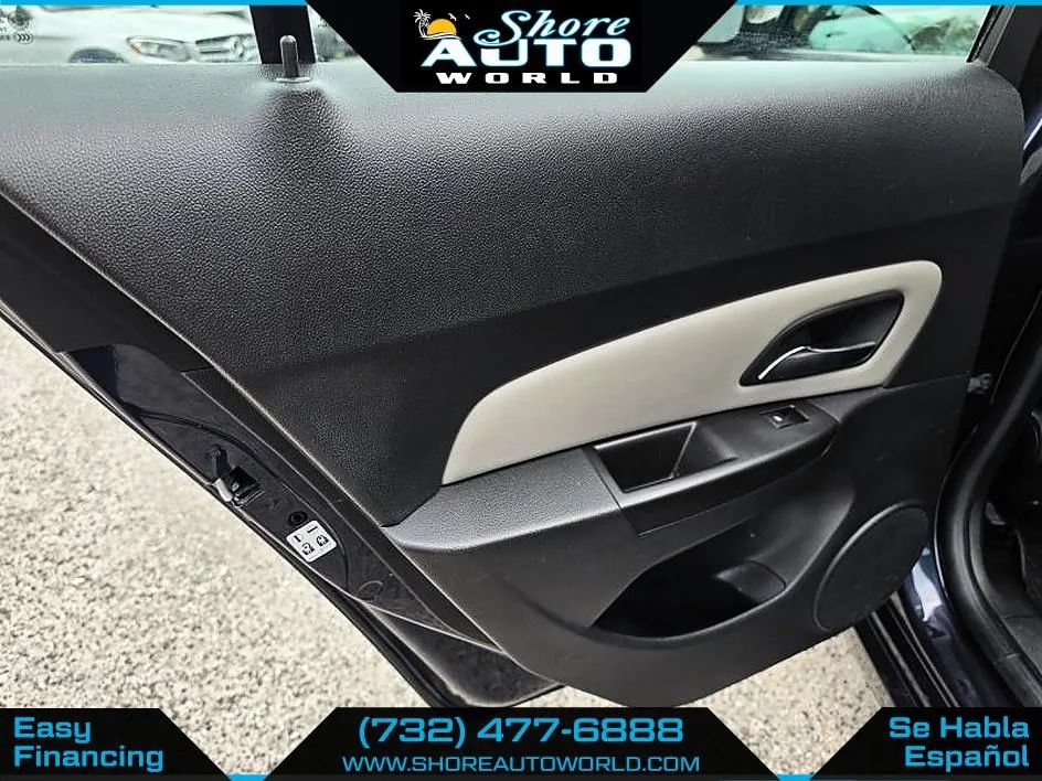 Used 2016 Chevrolet Cruze LS FWD image 12