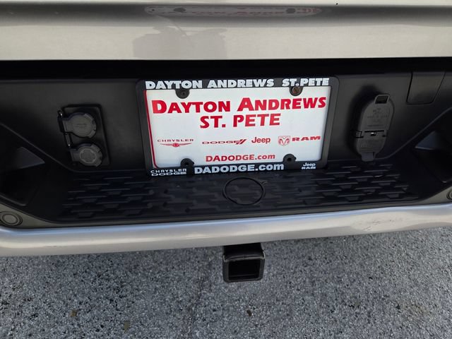 Used 2025 RAM 1500 Tungsten AWD/4WD image 10