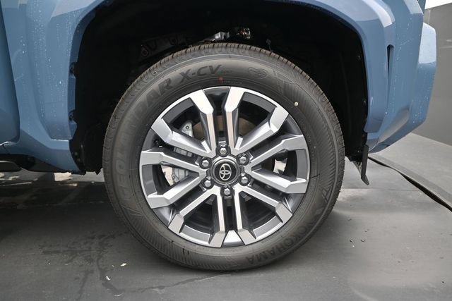 New 2026 Toyota 4Runner Limited AWD/4WD image 17