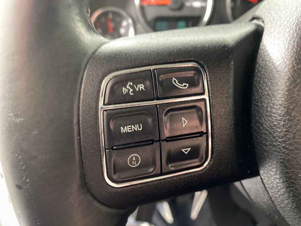 Used 2014 Jeep Wrangler Unlimited Rubicon w/ Connectivity Group image 17