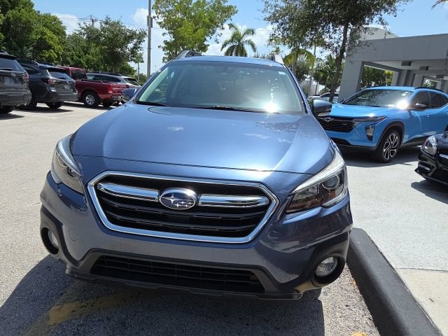 Used 2018 Subaru Outback 2.5i Premium AWD/4WD image 2