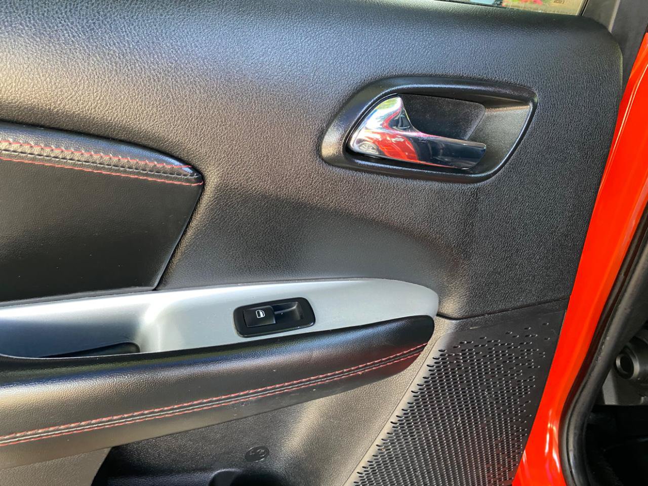 Used 2018 Dodge Journey GT FWD image 26