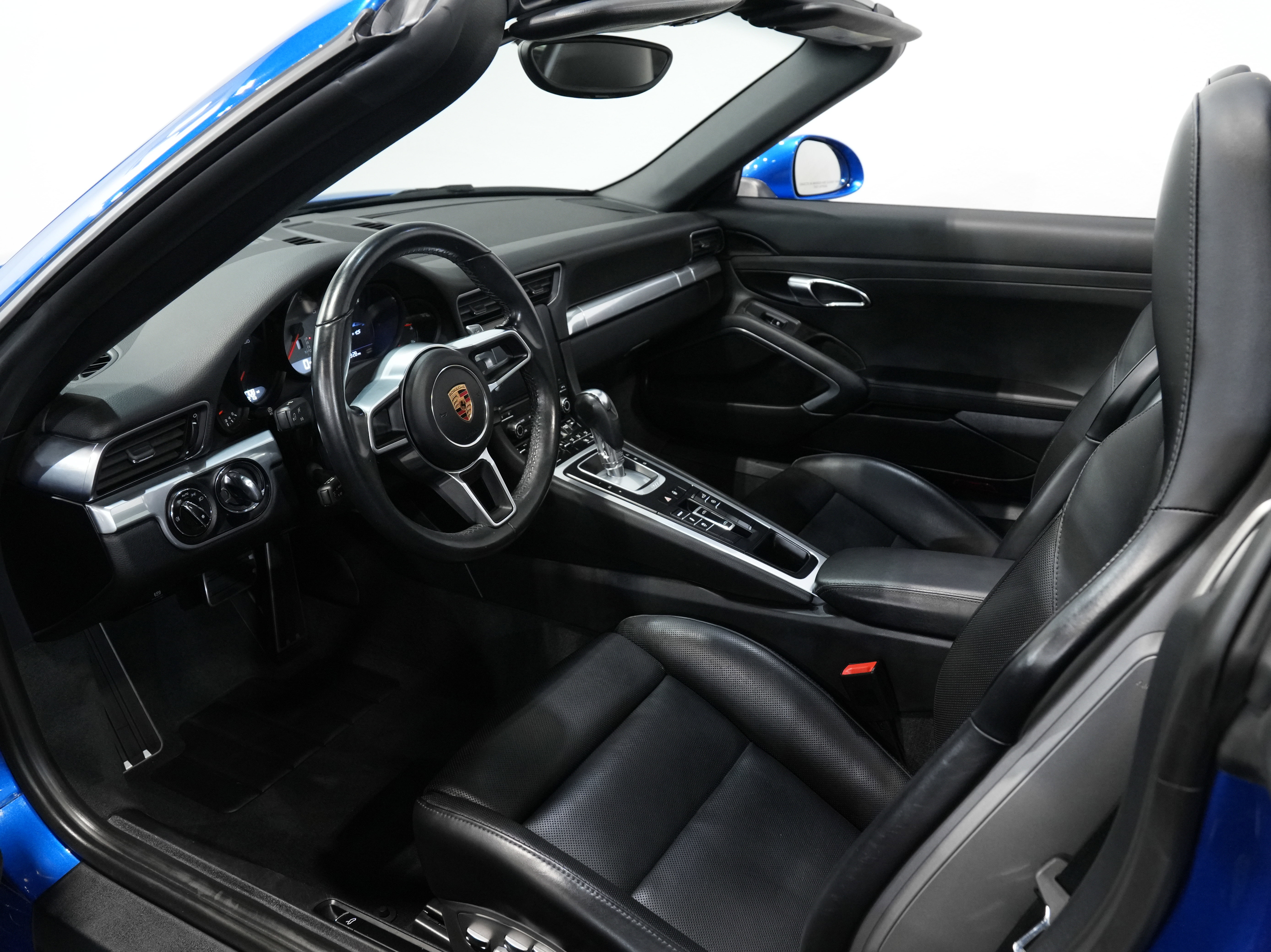 Used 2017 Porsche 911 Targa 4S image 34