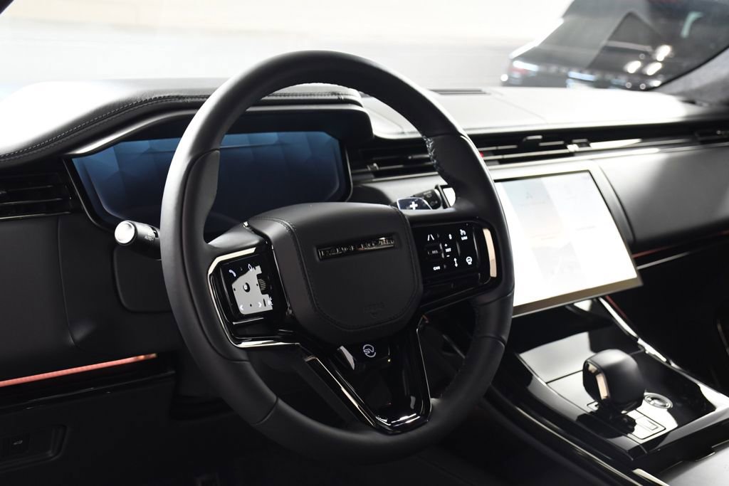 Used 2025 Land Rover Range Rover Sport SV Edition Two image 16