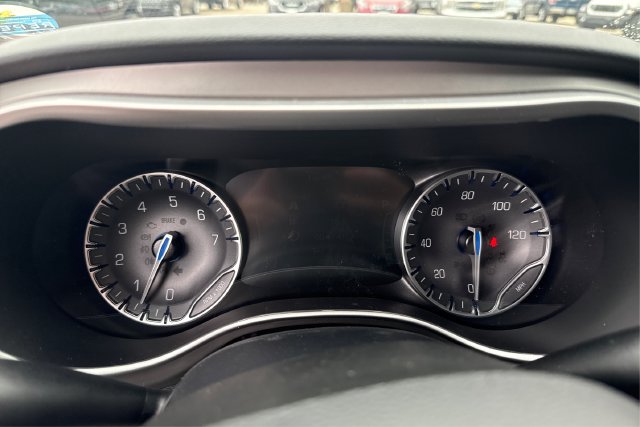 New 2027 Chrysler Pacifica LX FWD image 15
