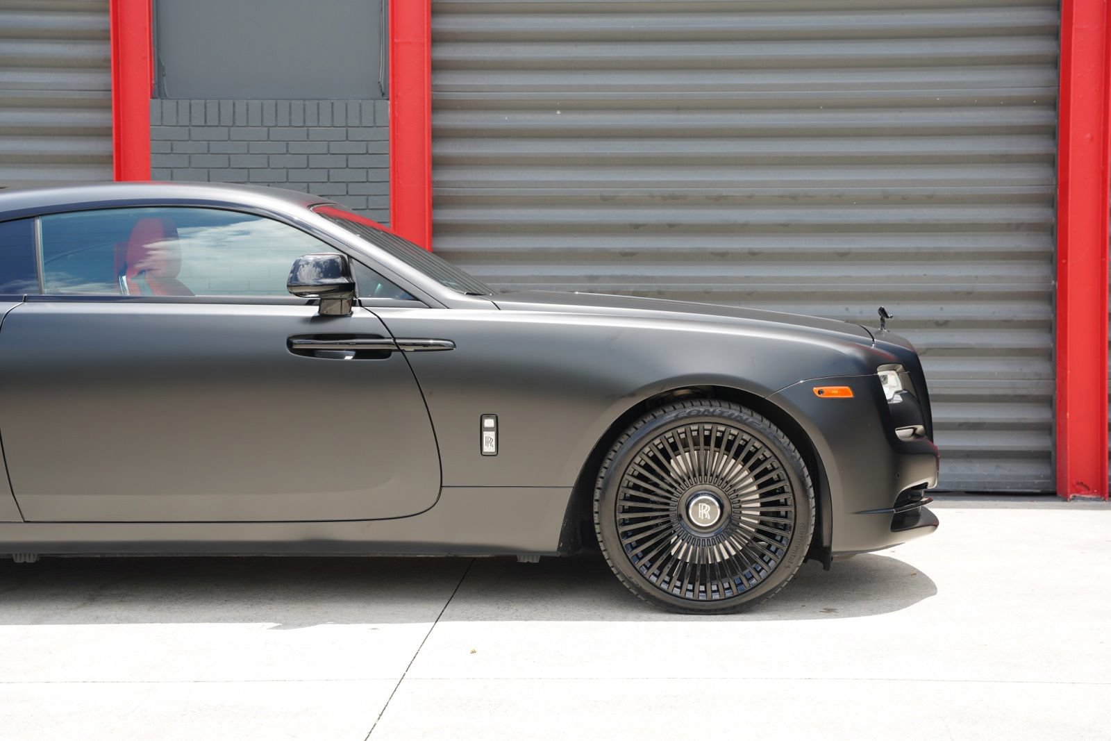 Used 2020 Rolls-Royce Wraith RWD image 3