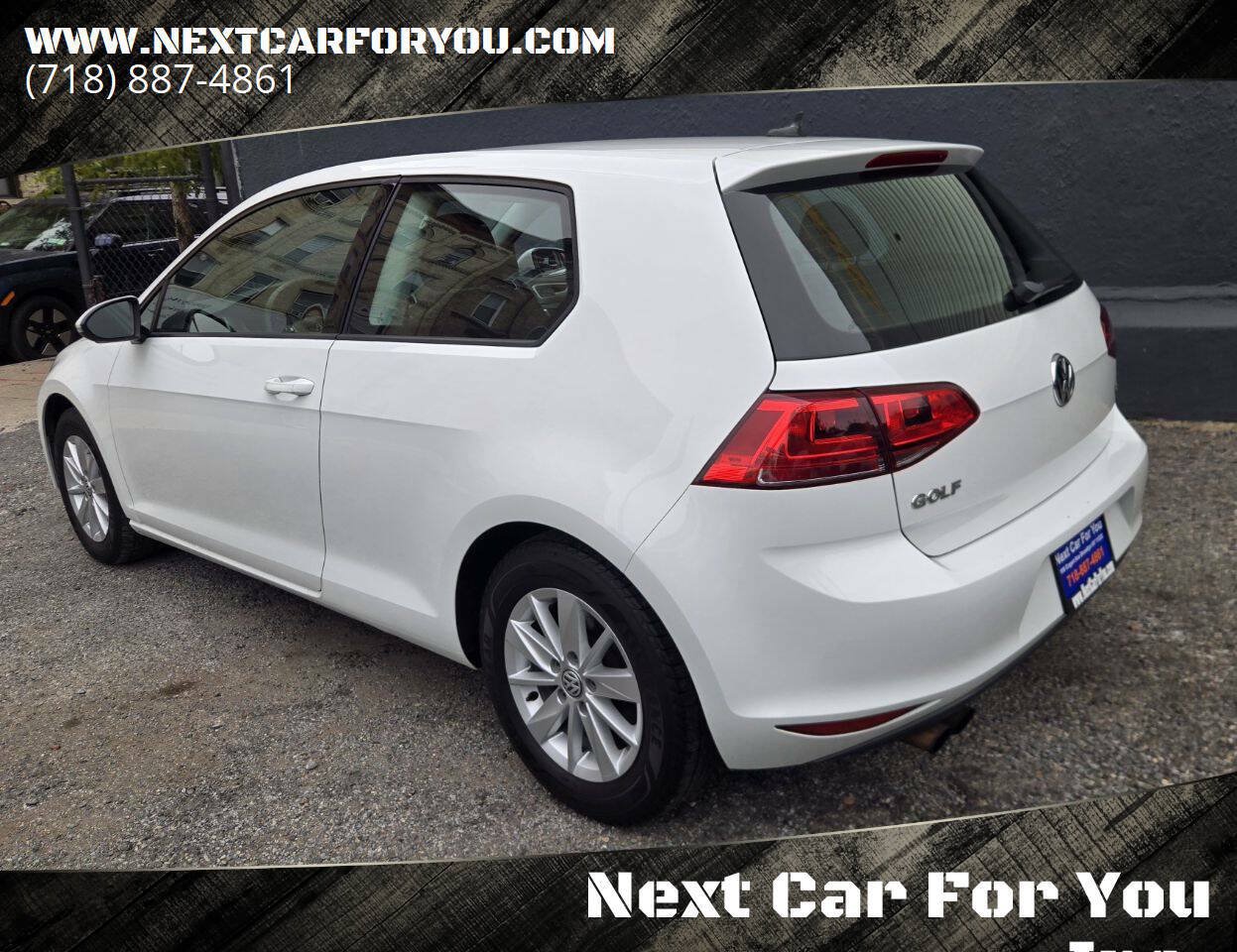 Used 2015 Volkswagen Golf S FWD image 3