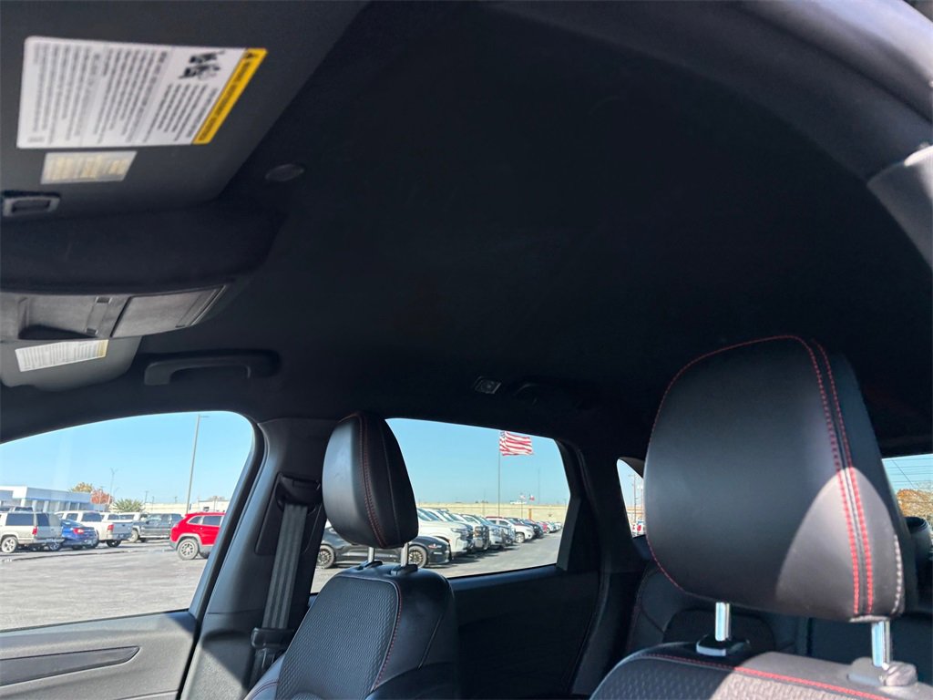 Used 2025 Ford Escape ST-Line image 15