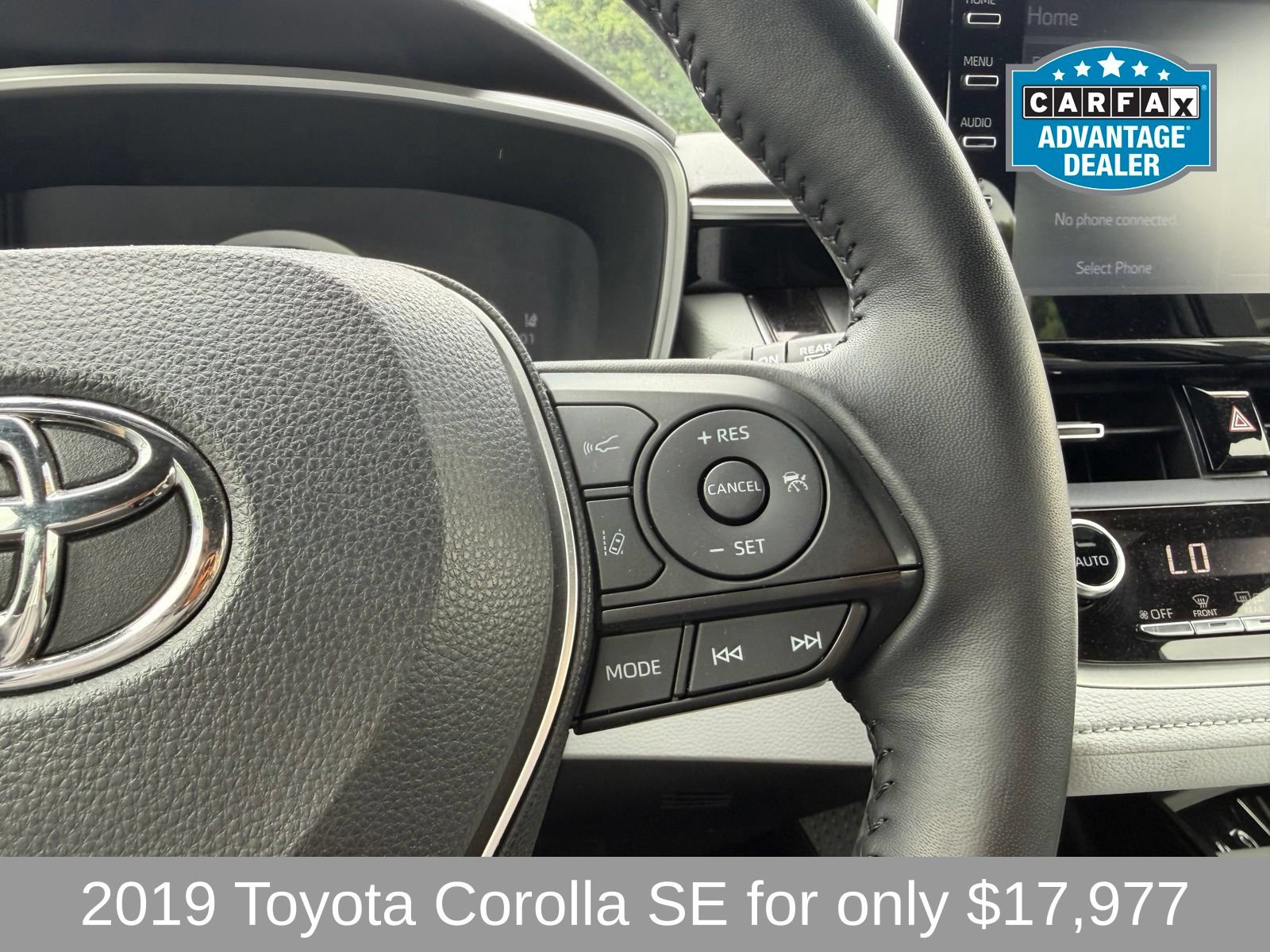 Used 2019 Toyota Corolla SE w/ Carpet Mat Package FWD image 13