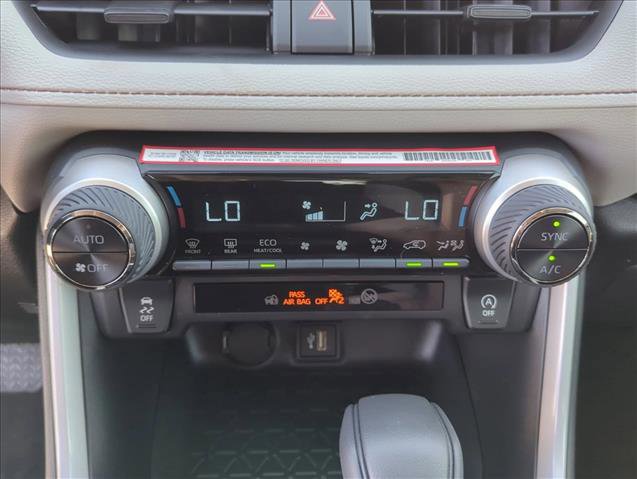 Certified 2025 Toyota RAV4 XLE w/ Convenience Package FWD image 21