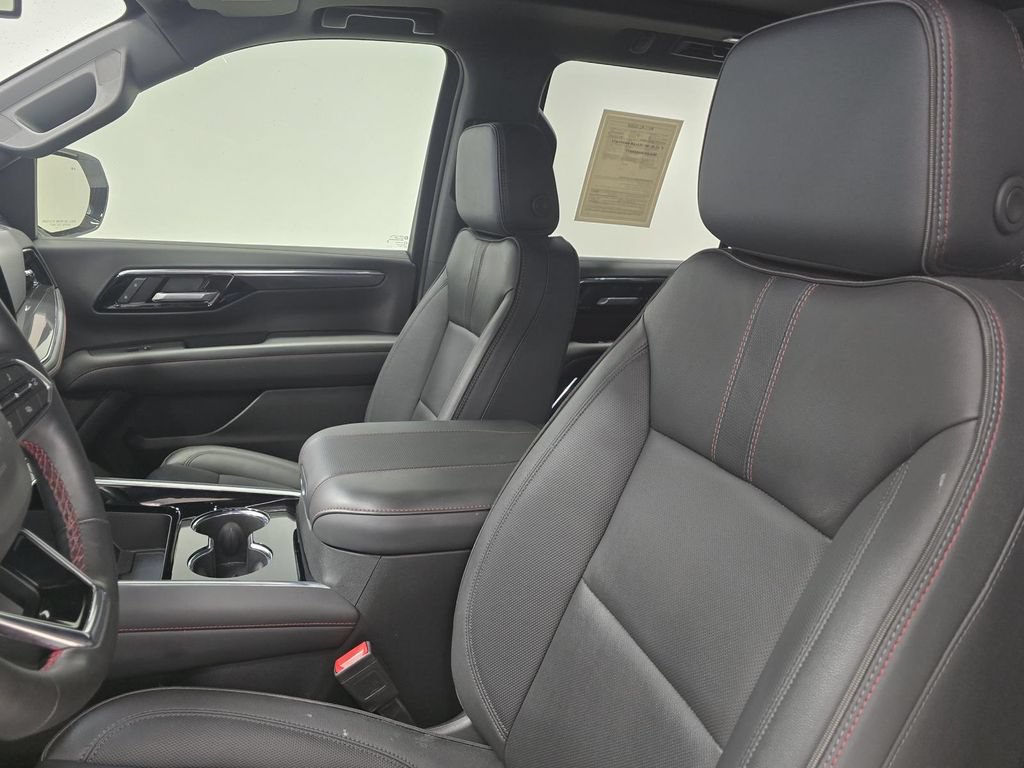 Used 2025 Chevrolet Tahoe RST w/ Comfort Package AWD/4WD image 26