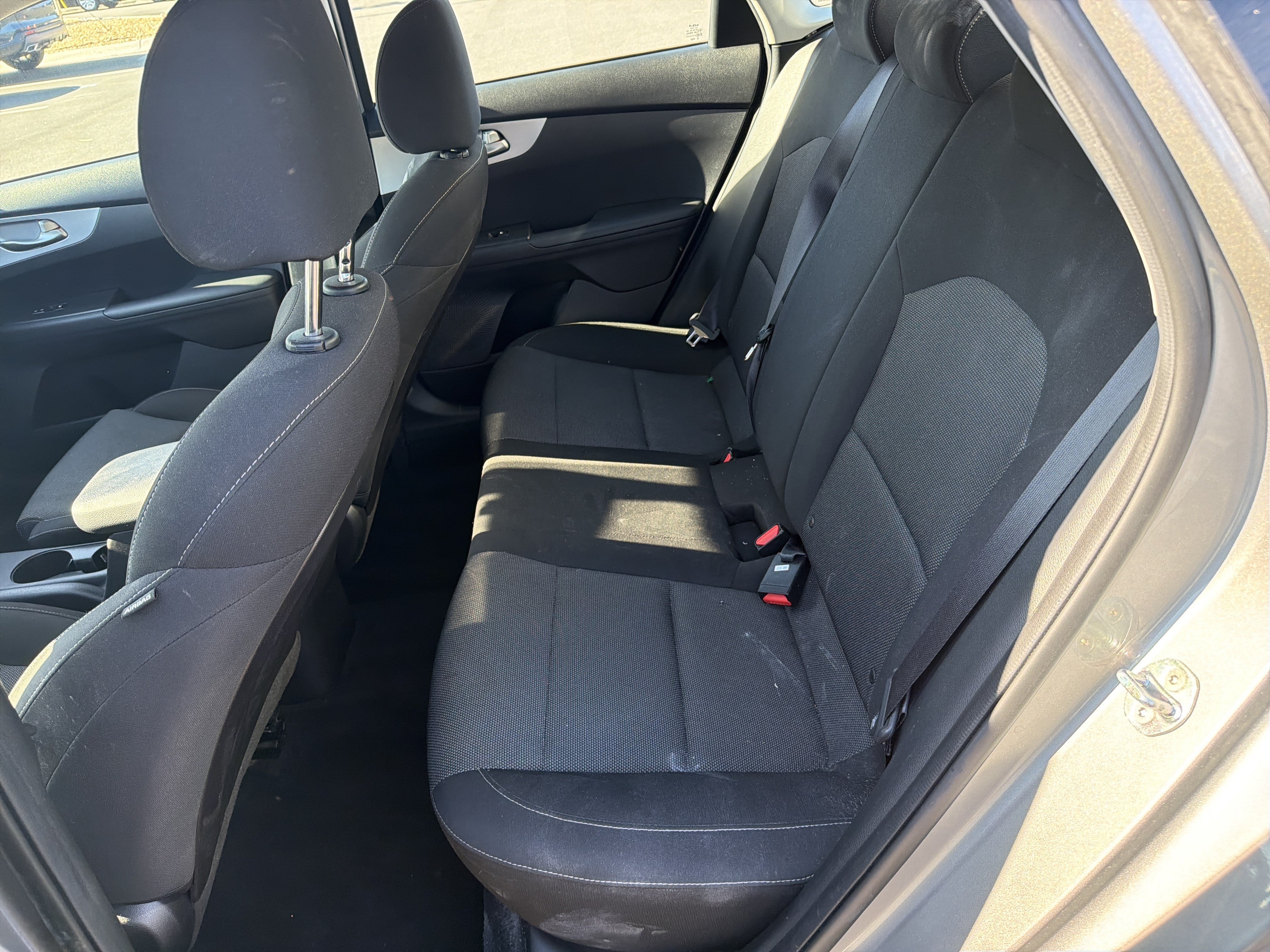 Certified 2022 Kia Forte LXS w/ LXS Technology Package FWD image 20