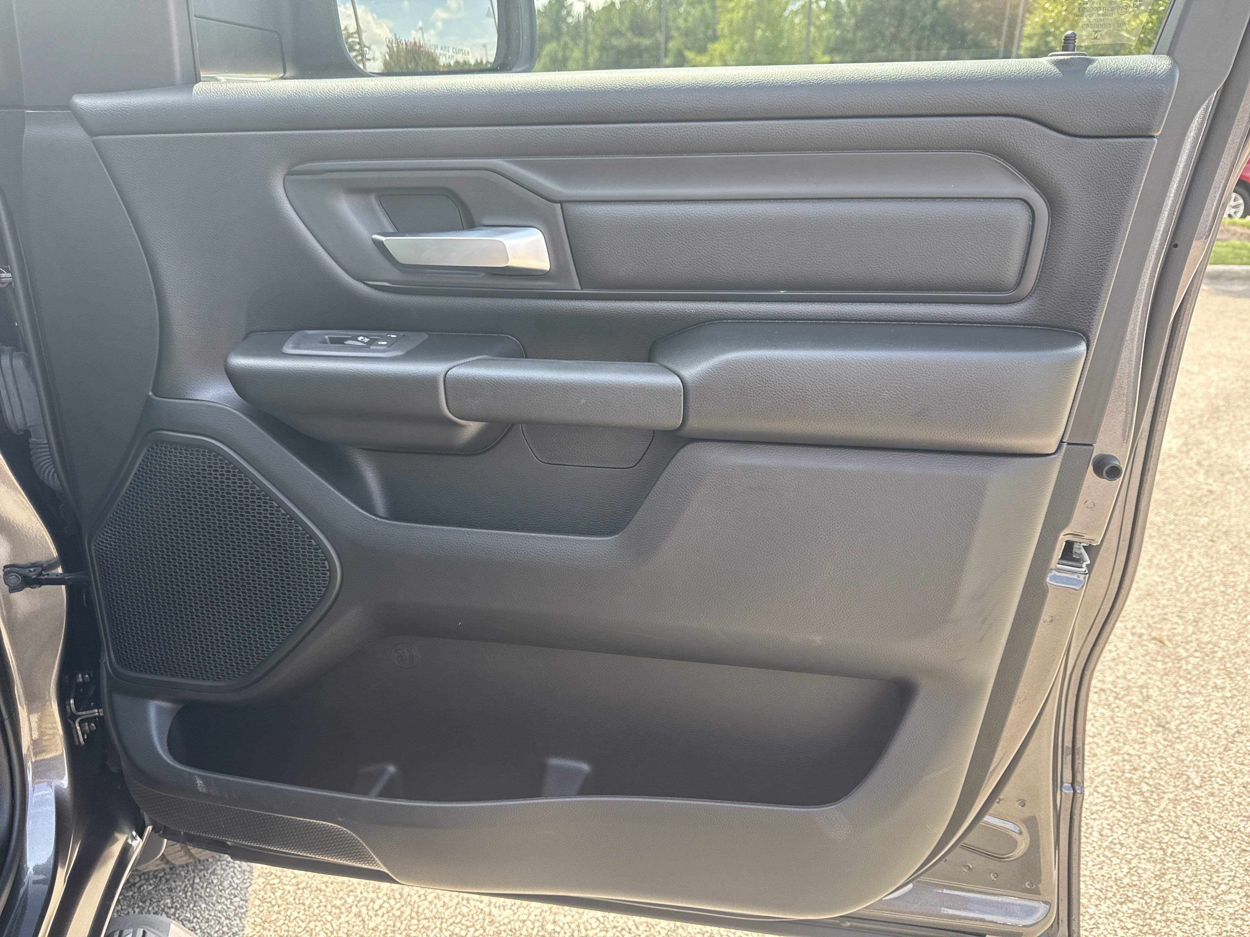 New 2026 RAM 1500 Express AWD/4WD image 7