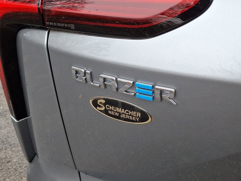 Used 2025 Chevrolet Blazer EV LT image 30