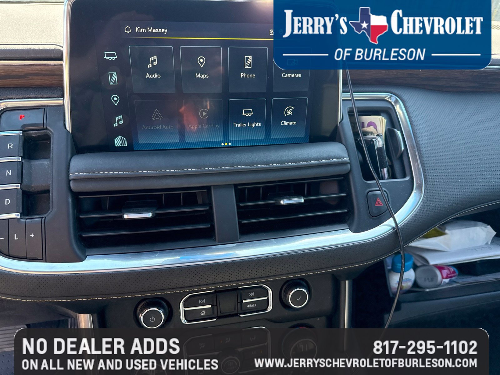 Used 2023 Chevrolet Tahoe Premier AWD/4WD image 9