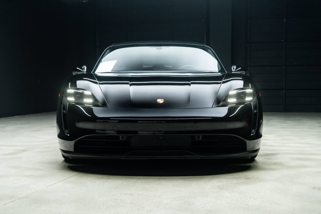 Used 2024 Porsche Taycan w/ Premium Package RWD image 4